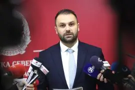 Дурмиши: Минималната плата ќе се усогласува законски и одржливо