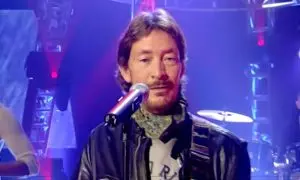 Крис Риа, пејачот на „Driving Home for Christmas“, почина на 74-годишна возраст