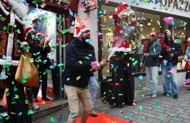 СЕЛО ВО ШПАНИЈА КОЕ ИЗГОРЕ ВО ПОЖАР ОСВОИ 468 МИЛИОНИ ЕВРА НА БОЖИЌНА ЛОТАРИЈА