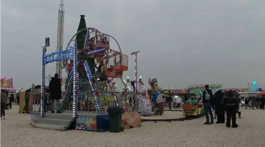 Општина Аеродром му даде рок од три дена на сопственикот на Зимзоленд да ги отстрани реквизитите