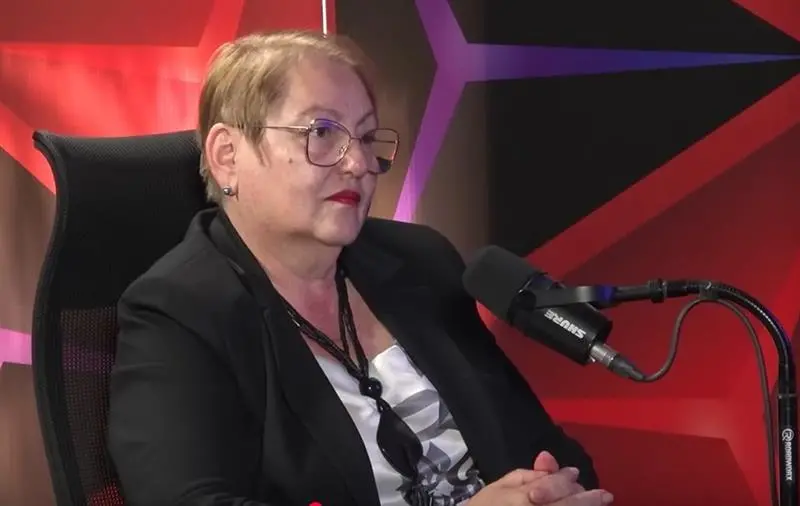 Јаневска: Ќе нема предвремен зимски распуст поради загадениот воздух