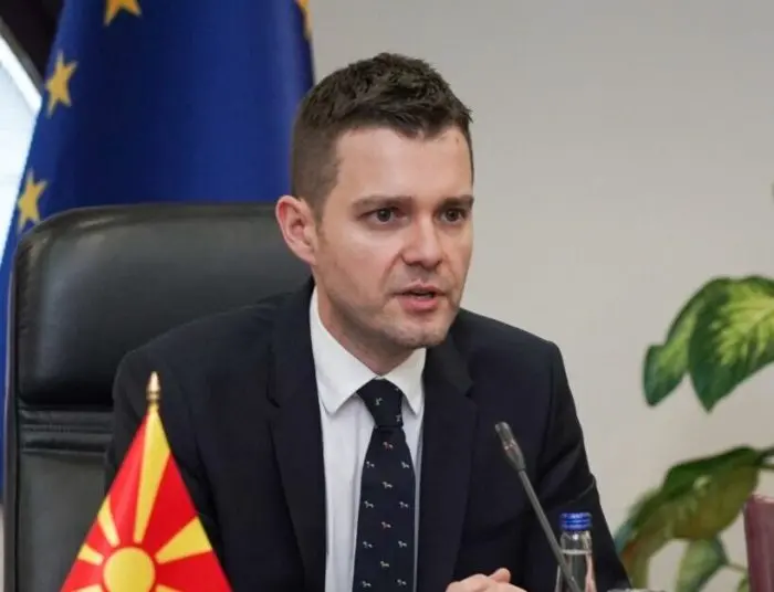 АРАПСКИТЕ ЕМИРАТИ СЕ ЗАИНТЕРЕСИРАНИ ДА ИНВЕСТИРААТ ВО МАКЕДОНИЈА Ќе се склучат договори за стратешко партнерство и за слободна трговија