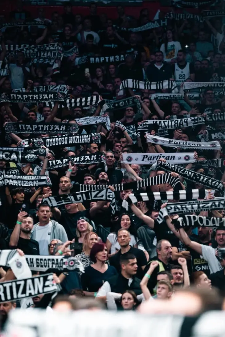 Евролигата им изрече високи парични казни на Партизан и Црвена ѕвезда