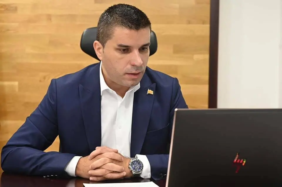 Николовски: ИПАРД програмата официјално стопирана во Македонија