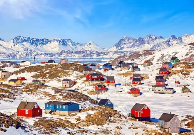 Зошто Трамп сака САД да го контролираат Гренланд?