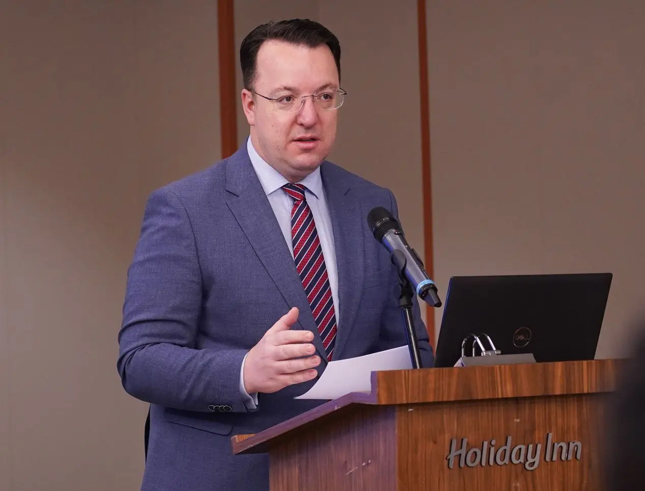 Николоски: Владата ќе донира 100 нови комби возила за Пошта, наша цел е Македонска пошта да ја издигнеме со најдобар квалитет