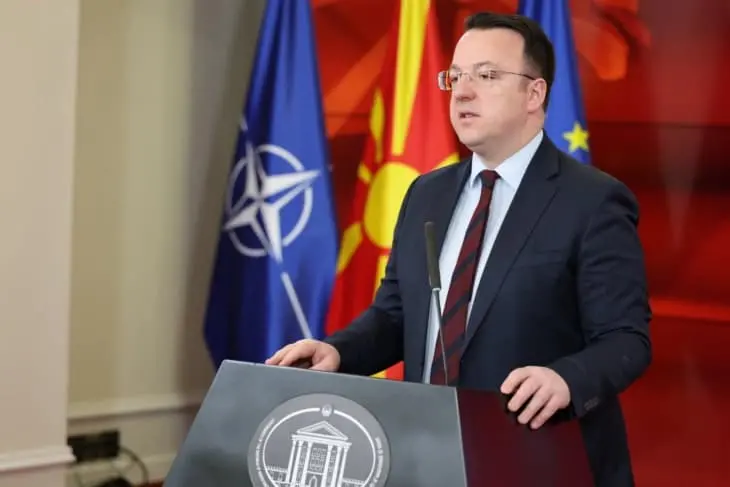 Николоски: Мојата намера е Македонска пошта да расте, а не да пропаѓа -владата ќе донира 100 нови комби возила за Македонска пошта