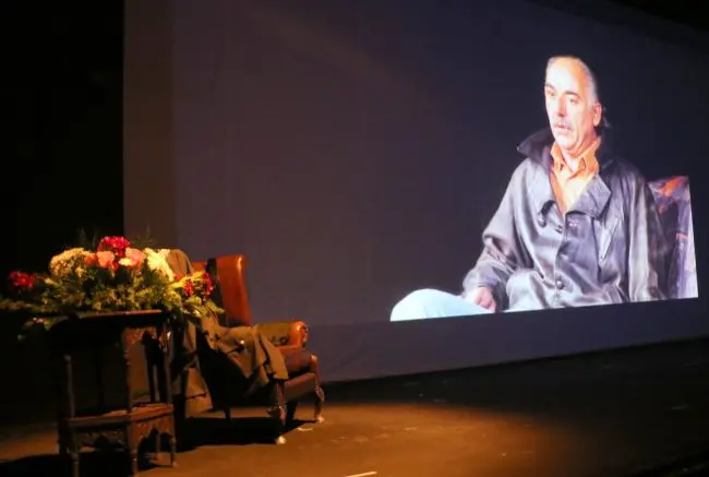 ДРАГ ЛАЗЕ, ПЕЈТЕ ЈА ГОРЕ СО МИТЕ, МЕШКО, ВАНЧО И МАРИН „СЀ Е ИСТО ВО МОЈОТ КРАЈ, САМО МЕНЕ ВЕЌЕ МЕ НЕМА“, РЕЧЕ КОЦЕВСКА НА КОМЕМОРАЦИЈАТА ЗА МАНАСКОВСКИ