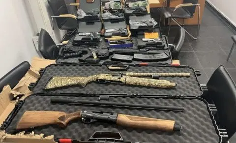 ФОТО: Со брза размена на информации спречен шверц на оружје од Турција во Македонија