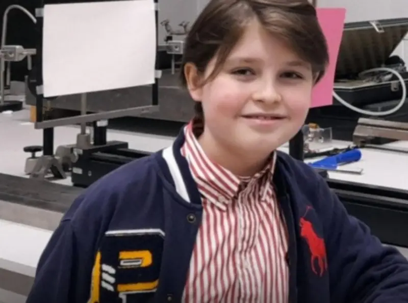 15-годишник докторирал на квантна физика и си поставил цел да создаде суперлуѓе