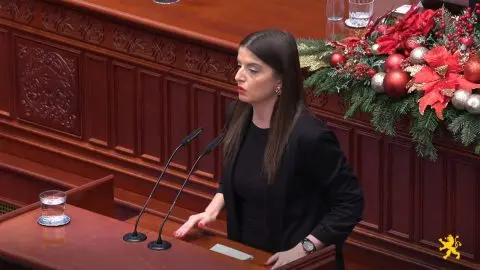 Бојковска: Додека со СДС и ДУИ имавме урнисано образование, ова Влада прави реформски чекори за поквалитетно образование за нашата младина