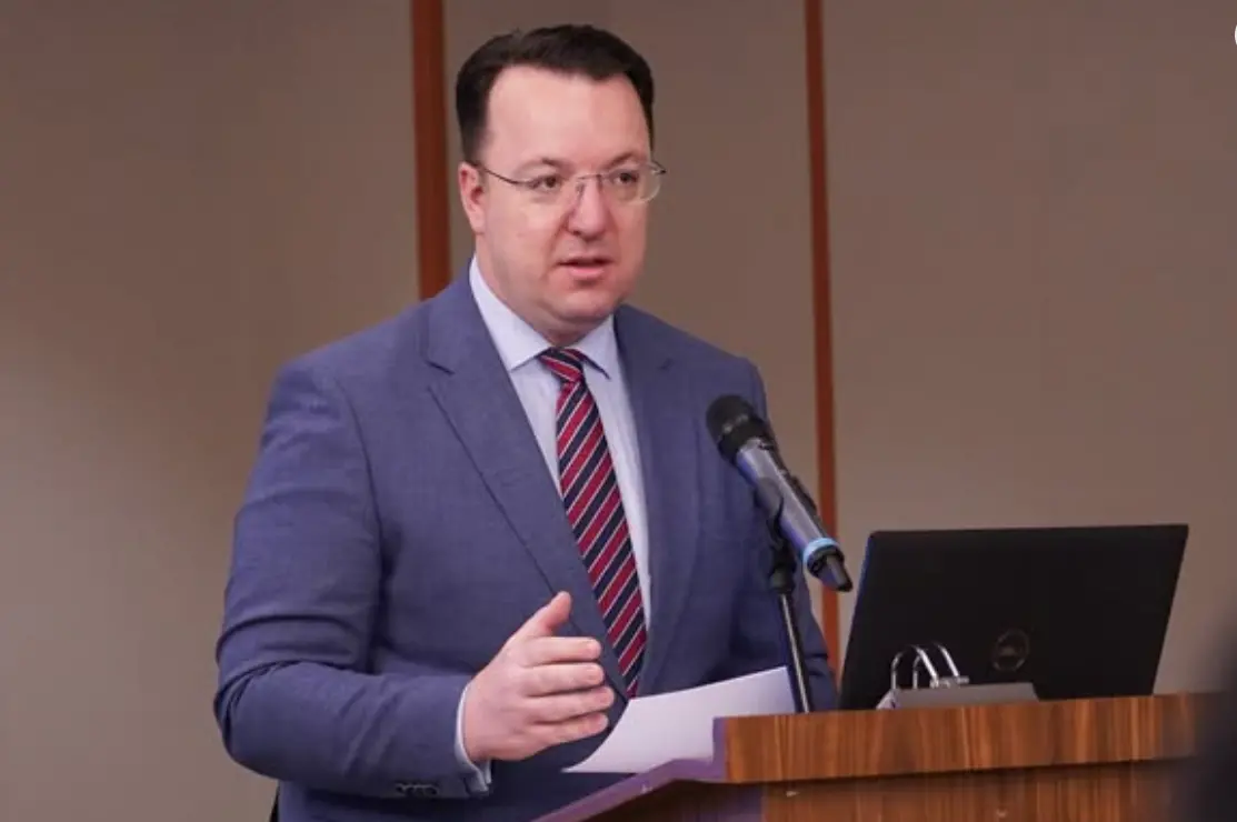 Николоски: Граѓаните да внимаваат, да купуваат изградени станови