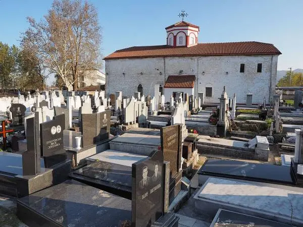 Посмртнината се зголемува на 40.000 денари - Одлука на Фондот поради поскапените погребни услуги