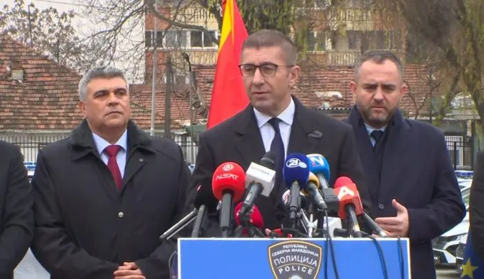 Мицкоски: Итната медицинска помош ќе добие 150 нови возила