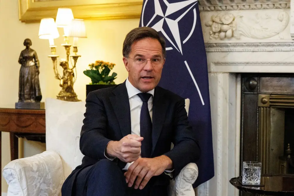 Руте во интервју за ДПА: ЕУ не треба да се одвои од САД во однос на одбраната