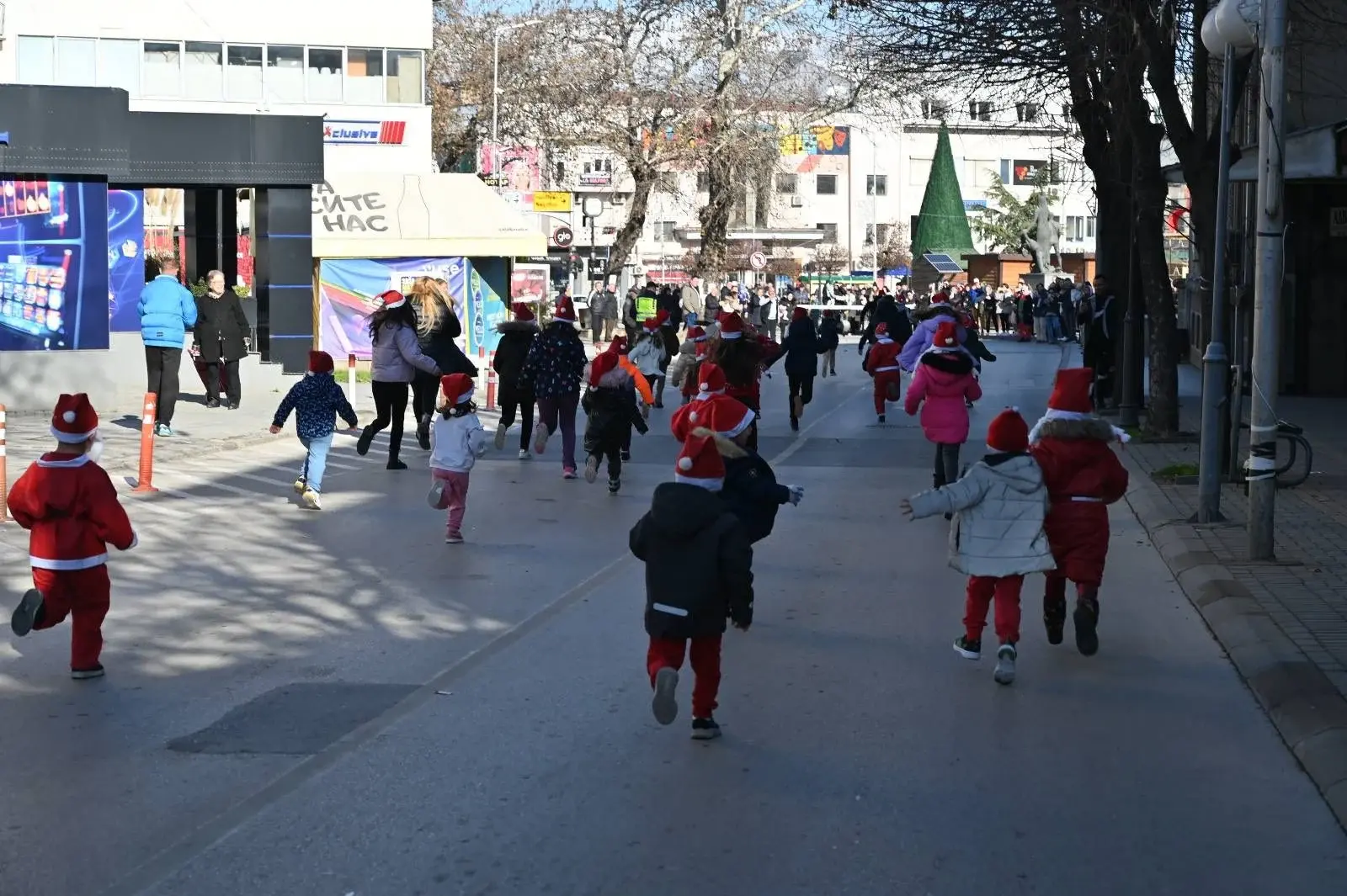 Дедомразовска трка во Кавадарци 
