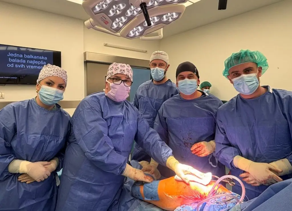 Со трансплантација на рожници на Клиниката за очни болести во Скопје се отвора нова страница во развојот на трансплантационата медицина