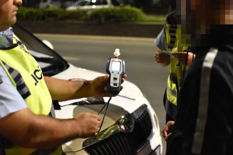 Приведен кавадарчанец, со 3,13 промили алкохол во крвта агресивен бил кон полицајци