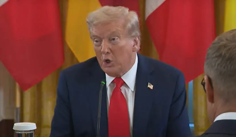 Трамп тврди: САД погодиле „голем објект“ во Венецуела