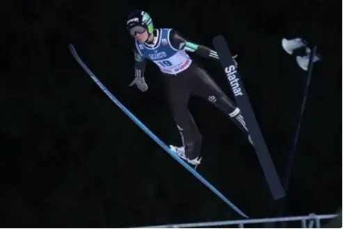 Домен Превц победи во Оберсдорф