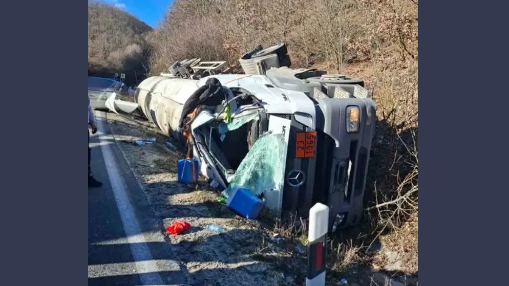 Во прекин е сообраќајот на магистралниот пат Струга- ГП „Ќафасан“
