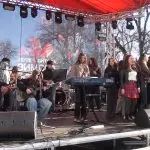 Музичко шоу на битолските гимназијалци за битолската публика