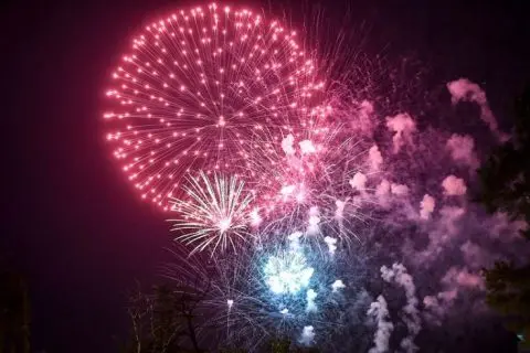 Две земји меѓу првите ја дочекаа Новата 2026 година