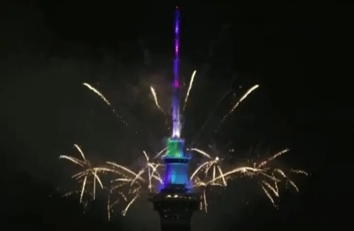 Нов Зеланд со огномети и јавни настани ја дочека Новата 2026 година