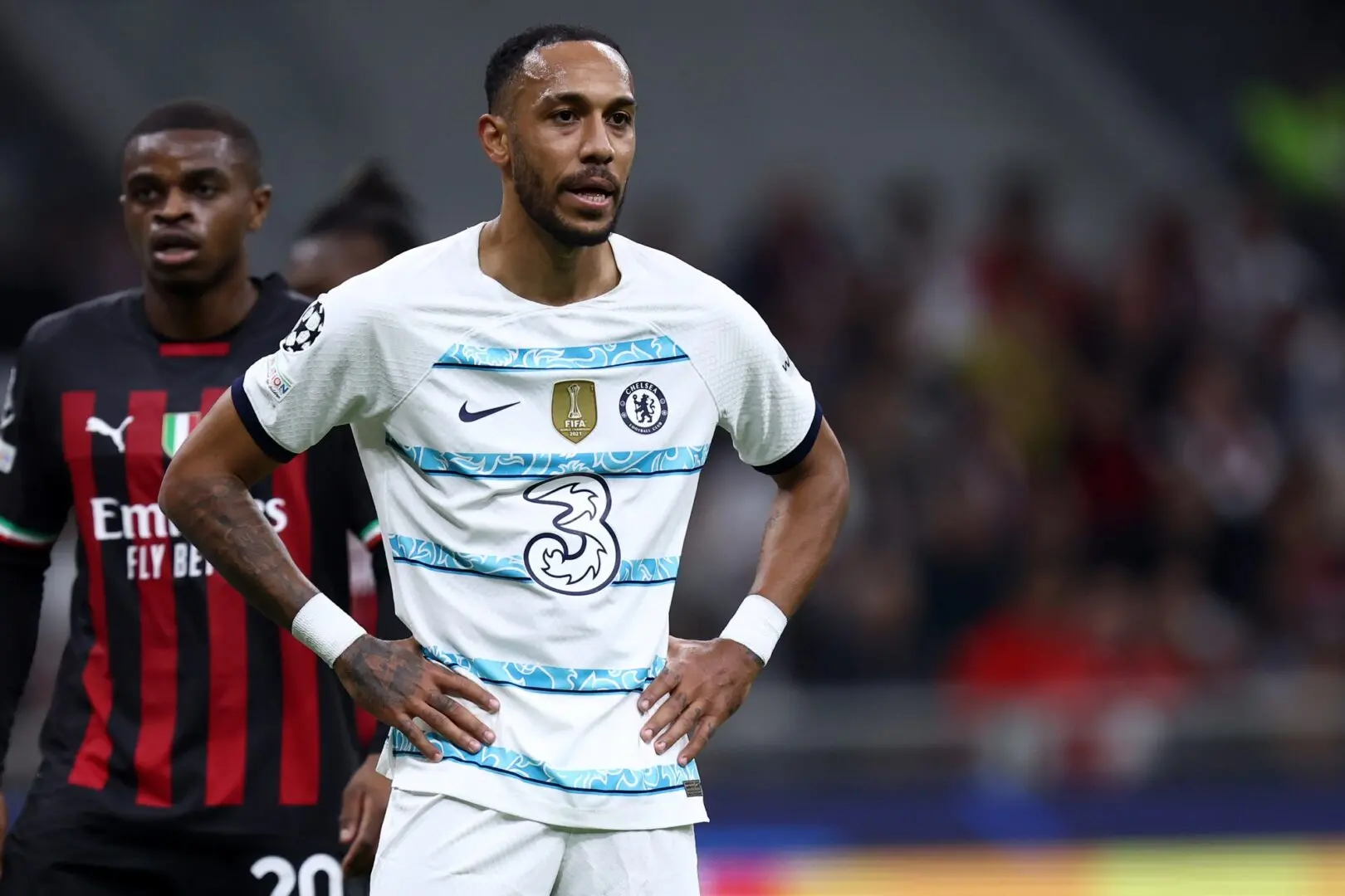 Државниот врв ги избрка селекторот, капитенот и легендата на Габон