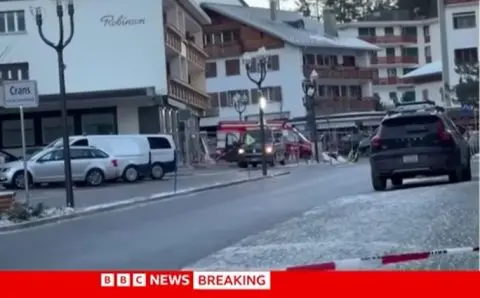 Сведоштва на преживеани од пожарот во Кран Монтана: Ова е можната причина за ужасниот пожар во Швајцарија