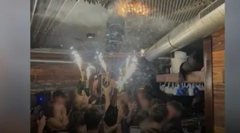 БФМ: Прскалки во шишиња можна причина за пожарот во швајцарското одморалиште