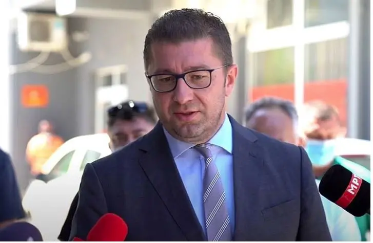 МАКЕДОНСКИТЕ ПРОФЕСОРИ ТРЕБА ДА ПИШУВААТ 10 ПАТИ ПОВЕЌЕ НАУЧНИ ТРУДОВИ Се вложуваат пари за поддршка на научно-истражувачките проекти