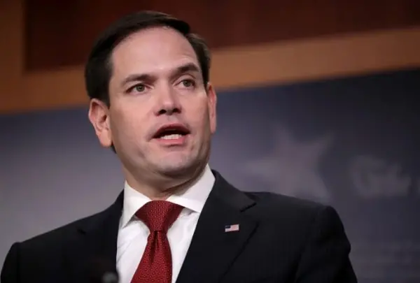 МАЈК ЛИ: Марко Рубио по телефон ми рече дека нема да има понатамошни дејствија во Венецуела оти сега Мадуро е под надзор на САД