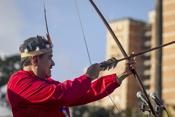 Кој ќе владее во Венецуела по падот на Мадуро