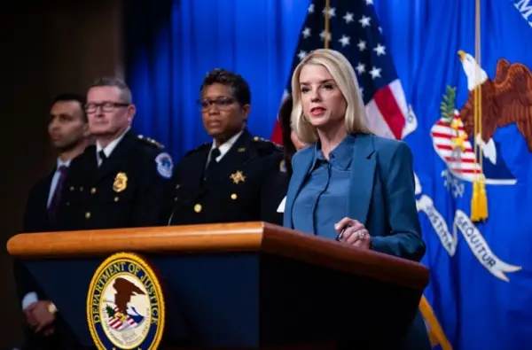 Трамп нападна, ги уапси Мадуро и неговата сопруга и ќе им суди во Америка