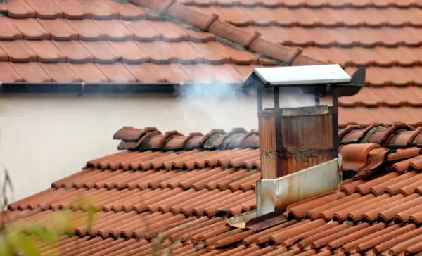 „Два пожари на оџаци во Штип, две лица хоспитализирани поради вдишување чад“