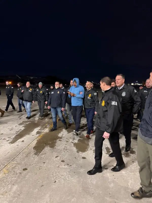 СДСМ: Мицкоски ја поддржува ама и не ја поддржува акција на САД