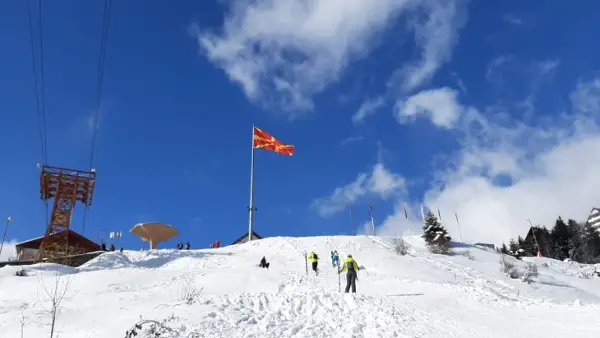 Утринските температури над нулата, најмногу дожд на Попова Шапка и во Пожаране