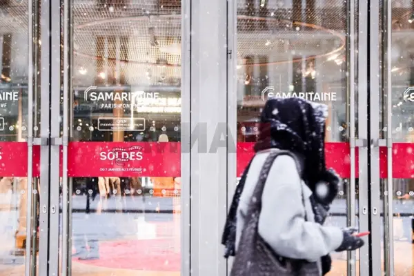 Снег и мраз ја парализираа Франција, Британија се подготвува за нов бран невреме