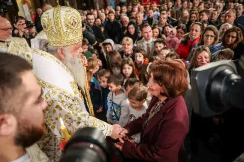 Сиљановска-Давкова присуствуваше на свечената божествена литургија во Соборниот храм