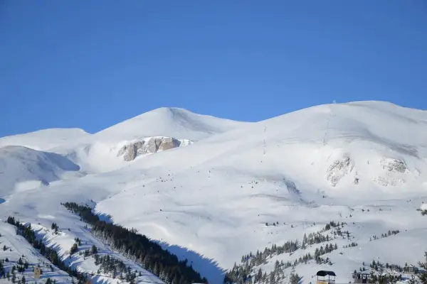 На Попова Шапка 31 сантиметар снег, најмногу дожд во Крушево, Охрид и Претор