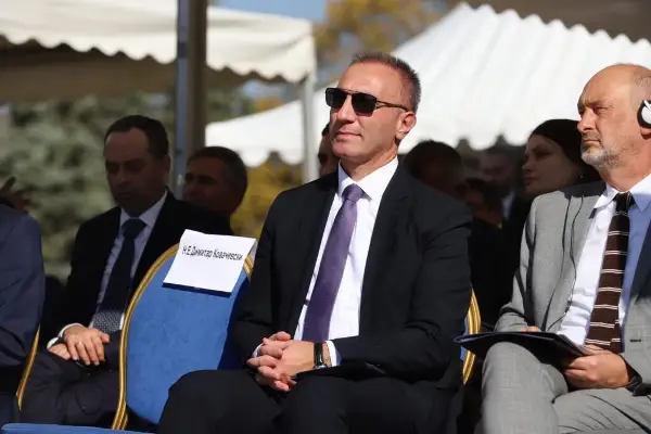 „Косова прес“: Груби виден во Приштина?