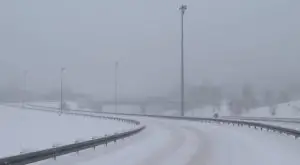 Студениот бран во Хрватска не попушта, издадени црвени и портокалови метеоаларми