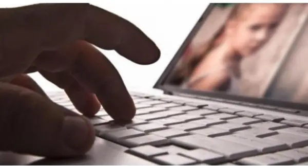 Објавувал голи фотомонтажи со малолетничка – уапсен тинејџер од Куманово