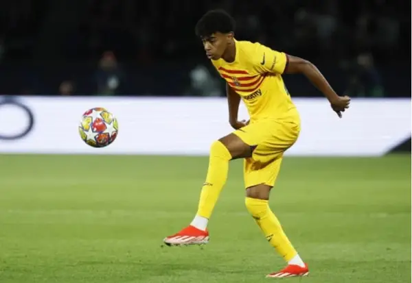 Јамал прогласен за играч на декември во Ла Лига