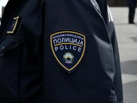 Млад маж пронајден починат во стан во Скопје