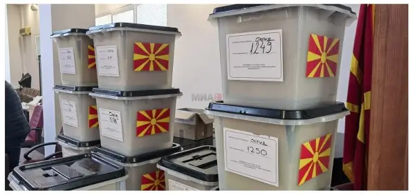 ДИК: До 19:00 часот гласаа 242 од пријавените 248 болни или немоќни лица во Гостивар, Врапчиште, Маврово – Ростуше и Центар Жупа