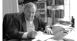 Швајцарскиот писател Ерих фон Деникен почина на 91 година