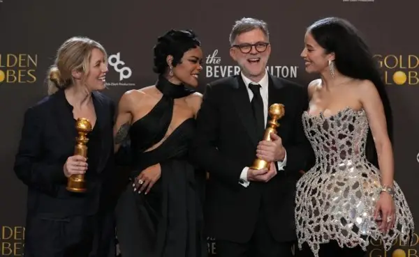 ЧЕТИРИ ЗЛАТНИ ГЛОБУСИ ЗА „ЕДНА БИТКА ПО ДРУГА“, ШАЛАМЕ ГО ПОБЕДИ ДИКАПРИО ЗА НАЈДОБАР АКТЕР