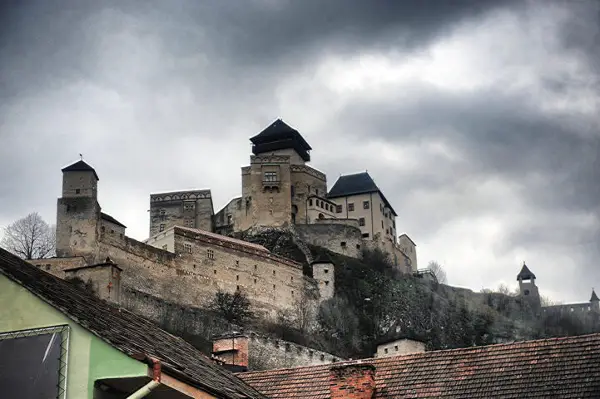 Мали градови, голема култура: Тренчин и Оулу ја носат титулата ЕПК 2026